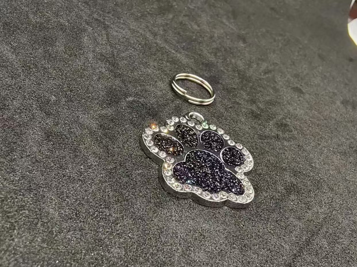 Sparkling Personalized Pet Tag: Shine with Love for Your Furry Friend