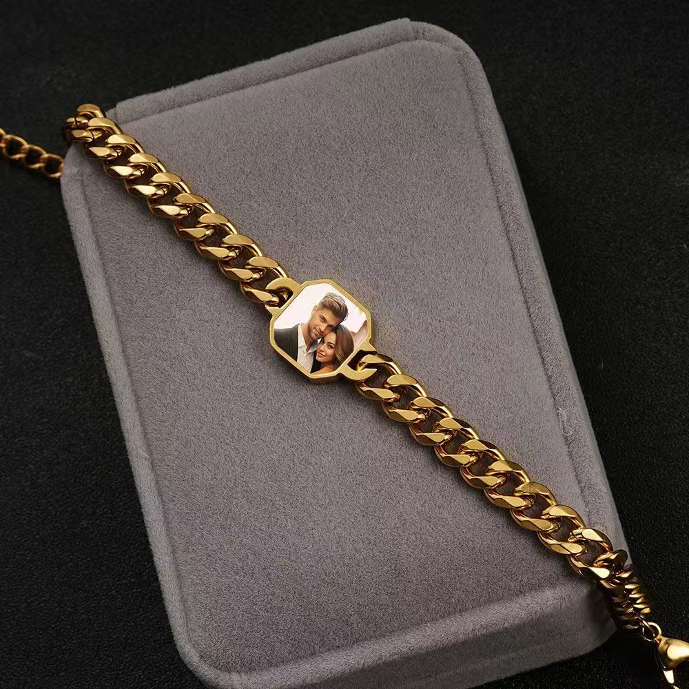 Custom Photo Titanium Steel Bracelet: Unique Chain, Color - Changing Warmth, Your Heartfelt Glow