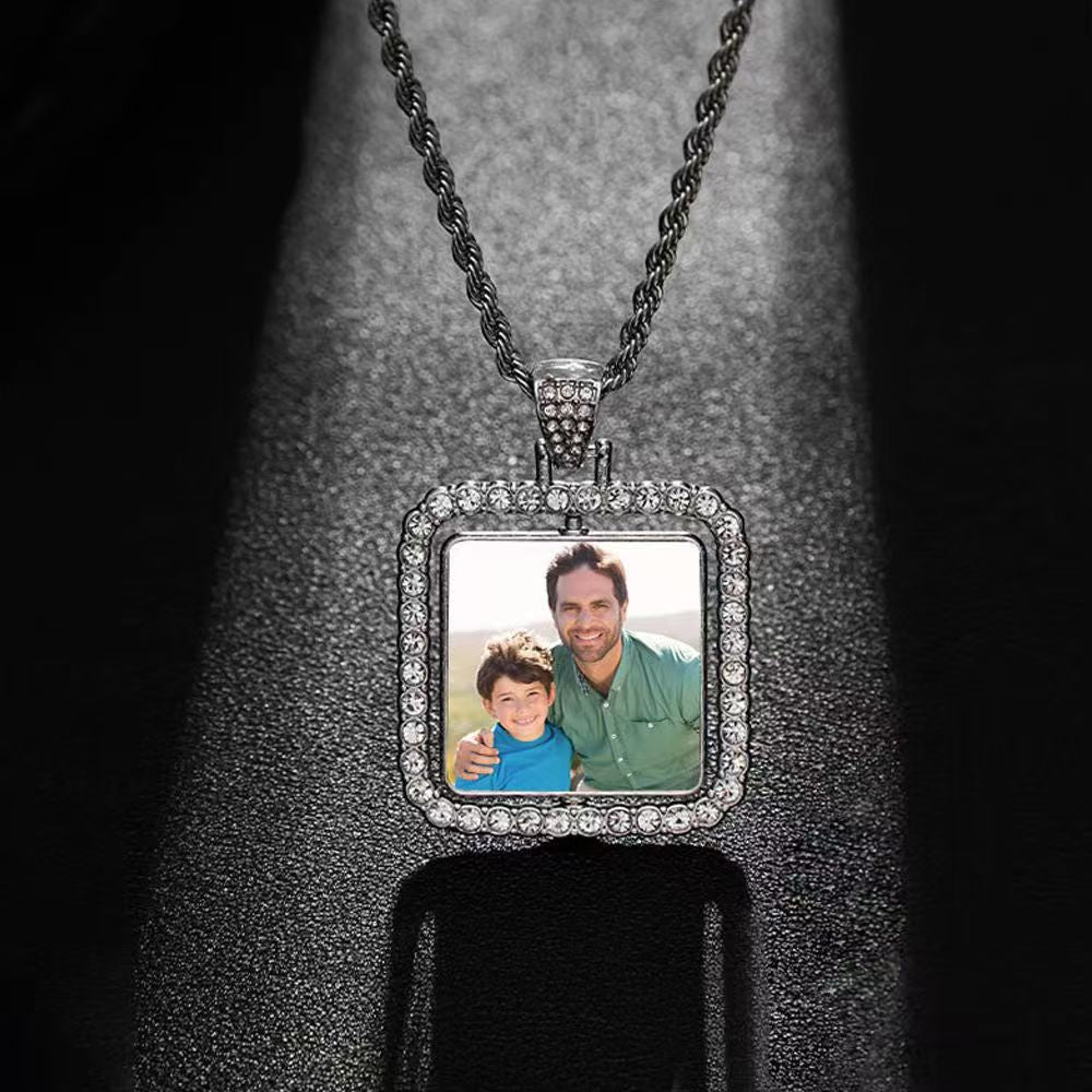 Diamond -Studded Titanium Steel Thermochromic Necklace Holds Your Precious Moments.Sparkling Symbol Of Love