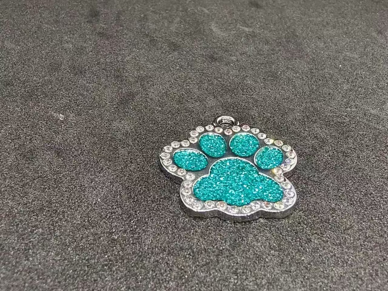 Sparkling Personalized Pet Tag: Shine with Love for Your Furry Friend