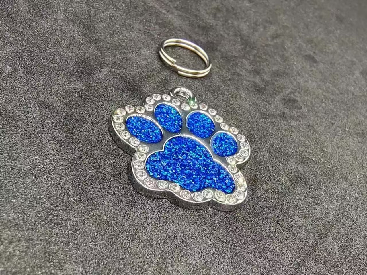 Sparkling Personalized Pet Tag: Shine with Love for Your Furry Friend