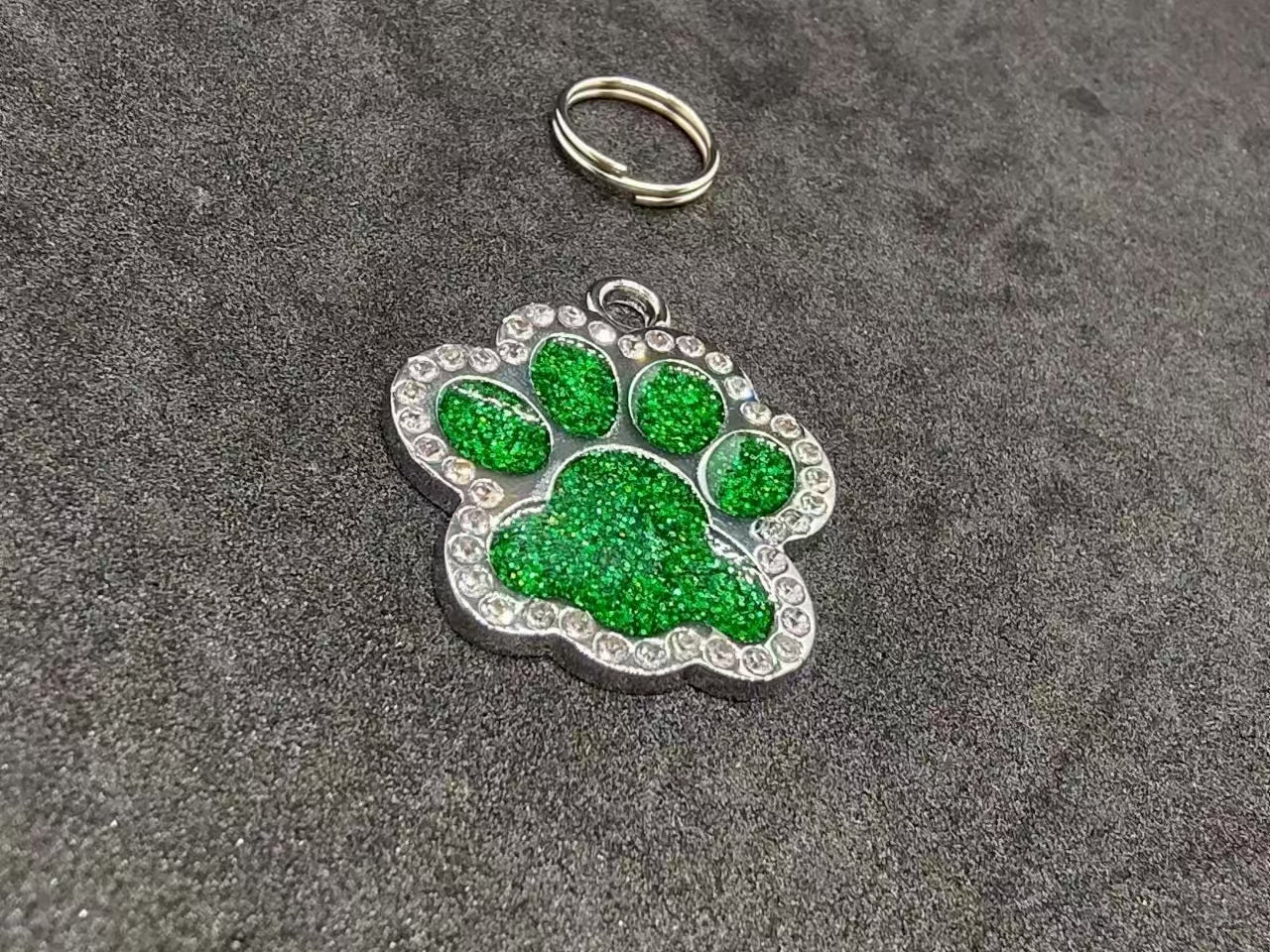 Sparkling Personalized Pet Tag: Shine with Love for Your Furry Friend