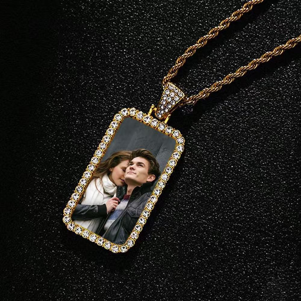 Diamond -Studded Titanium Steel Thermochromic Necklace Holds Your Precious Moments.Sparkling Symbol Of Love